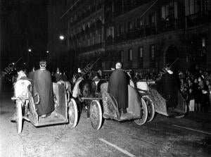 cabalgata de Reyes Magos organizada por el Ayuntamiento de Madrid en 1964