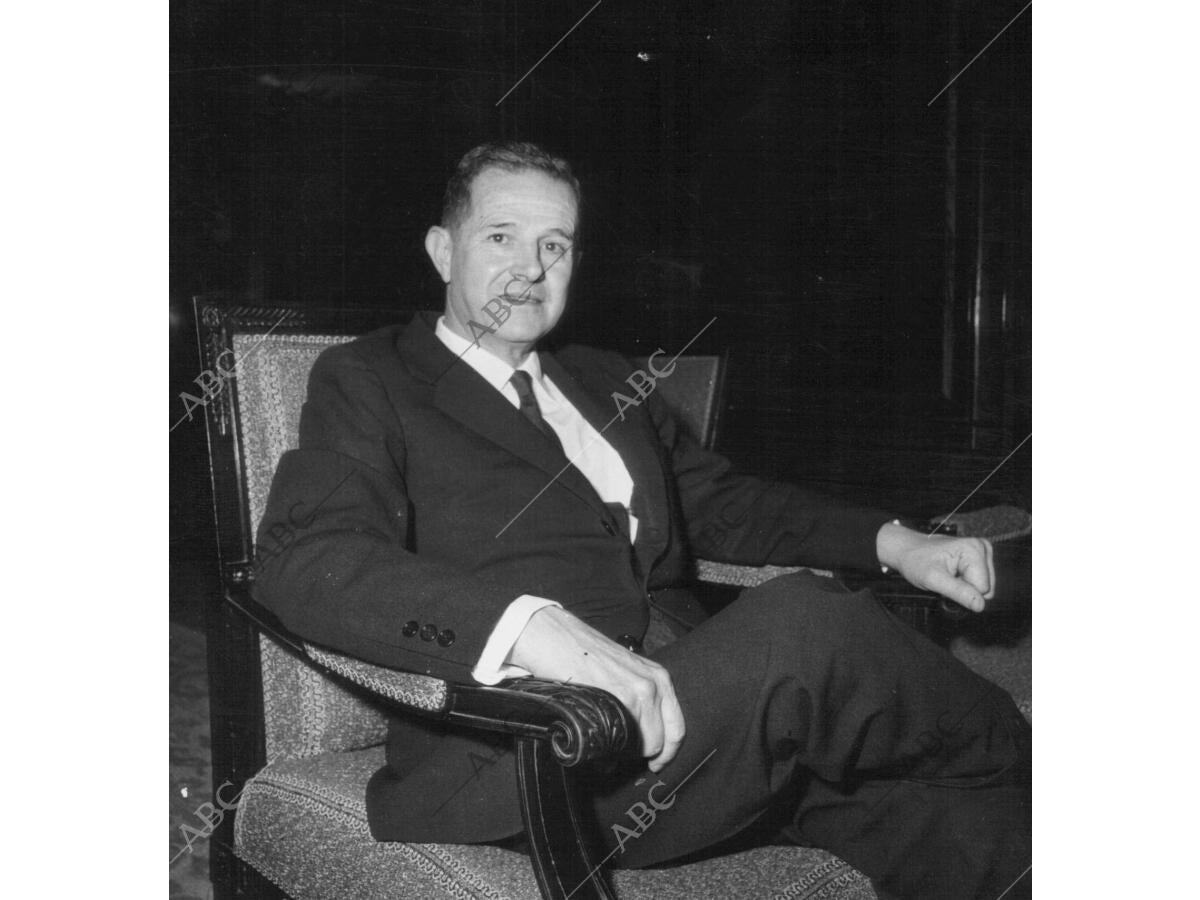 don-adolfo-d-az-ambrona-ministro-de-agricultura-archivo-abc