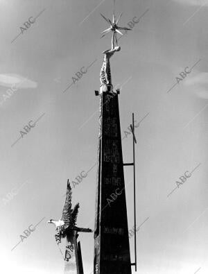 Monumento Dedicado A la batalla del Ebro en el pueblo de Tortosa (Tarragona)