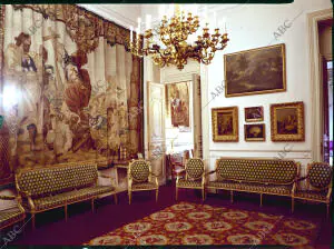 Vista del conocido como salón de Carlos IV, llamado así por el estilo de su...