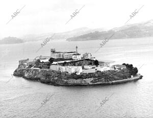 Vista aérea de la cárcel de máxima seguridad de Alcatraz