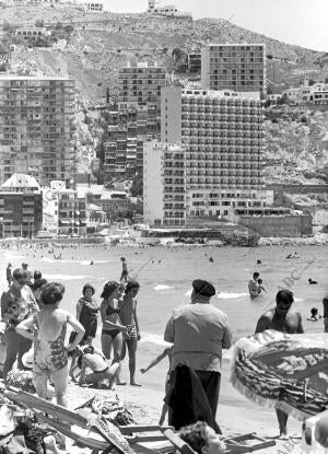 Vista de Benidorm en el año 1973