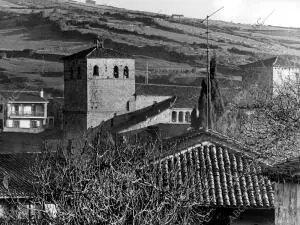 Vista de la colegiata de Santillana del Mar (Cantabria)