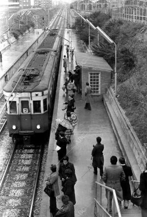 Andén de una de las Estaciones del ferrocarril de Madrid