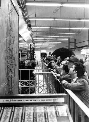 Exposición del material del <strong>metro</strong> en la estación del retiro