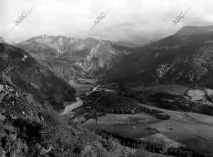 Vista general del valle del Roncal (Navarra)