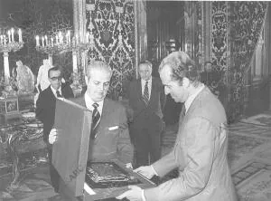 Juan Carlos I recibe en audiencia a Raimundo Saporta