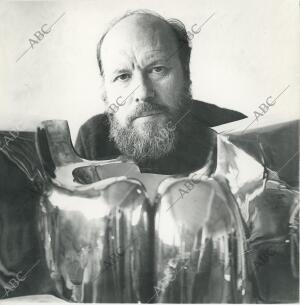 Retrato del artista manchego José Luis Sánchez Fernández
