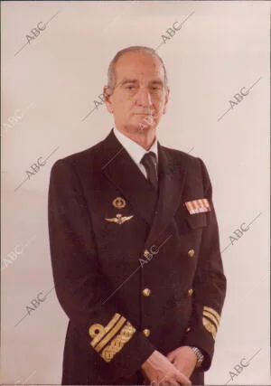 Almirante don Saturnino Suances de la Hidalga, jefe del Estado Mayor de la...