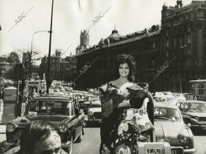 Marujita Díaz en la madrileña Calle de Alcalá