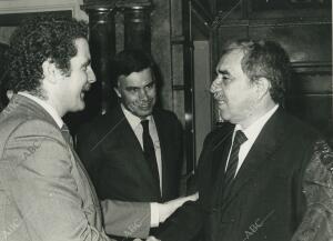 El Nobel de Literatura Gabriel García Márquez con Luis Yáñez y Felipe González...