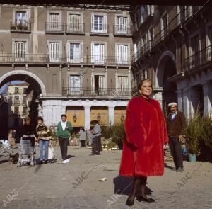 Lina Morgan en la Plaza Mayor de Madrid en la Navidad de 1988