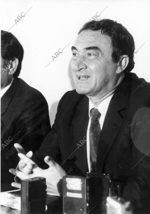 Gerardo Martínez retamero presidente bético desde 1983 hasta 1989