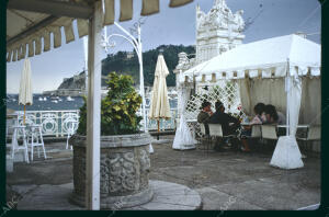 Terraza en la Playa de la Concha, con vistas al mar y al Monte Urgull