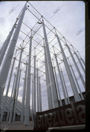 Exposición Universal de Sevilla. En la imagen, el pabellón de Venezuela