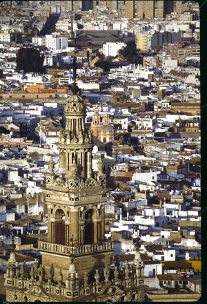 Vista aérea de la Giralda de Sevilla