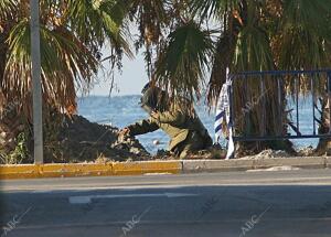 Los Tedax Desactivan un artefacto explosivo en gran playa de santa Pola