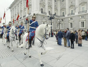 Cambio de guardia en el Palacio Real