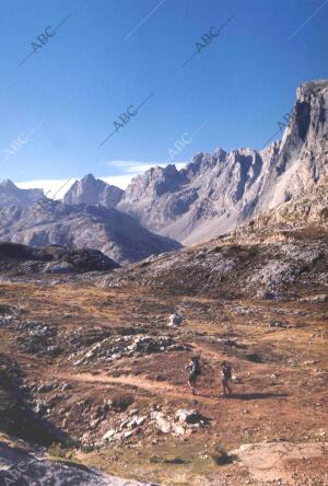 (Ca.). Imagen de los Picos de Europa