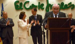 Inauguraciîn del nuevo edificio de el corte Ingl¿S en Valencia, junto A la...