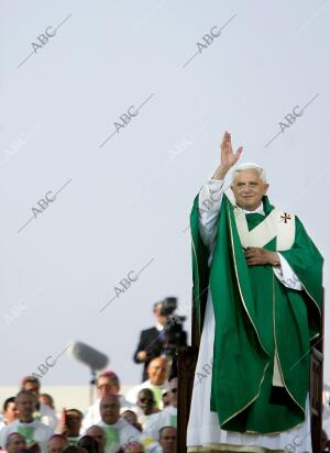 Misa Conclusiva de Benedicto Xvi en Valencia