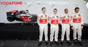 El Team Vodafone Mclaren Mercedes, ha presentado su nuevo coche y A sus Nuevos...