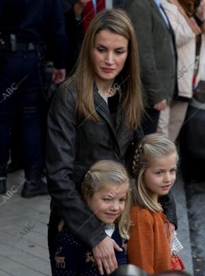 El Rey de espaa Don Juan Carlos I. Se recupra de su operacion de cadera