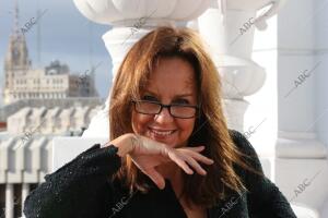 Entrevista con la Escritora María Dueñas