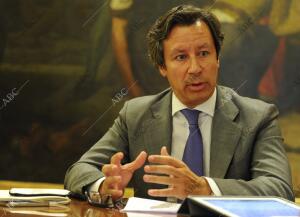 Entrevista al Vicesecretario General de Organizacion del PP Carlos Floriano