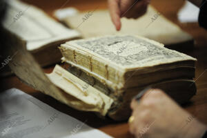 Biblioteca de la Ub. Restauracion de Libros Antiguos