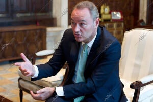 Entrevista al presidente de la Generalidad, Alberto Fabra