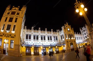 Vista Nocturna de la estación del Norte