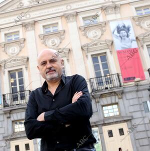 Entrevista con Juan Carlos Pérez de la Fuente, director del Teatro Español