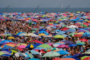 Chipiona (Cádiz), 04/08/2018. Verano en la playa de Regla