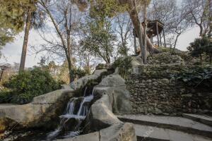 El parque de María Luisa. En la Imagen, el monte Gurugú
