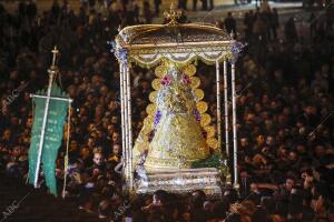 Procesión de la Virgen del rocío en la Aldea