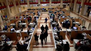 Los funcionarios y personal contratado atienden toda clase de consultas sobre el...