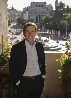Entrevista a José Luis Martínez Almeida, nuevo alcalde de Madrid