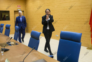 El vicepresidente del Gobierno, Pablo Iglesias, junto al vicepresidente de...