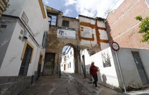 En la imagen, la calle Portillo y el Arco del Portillo