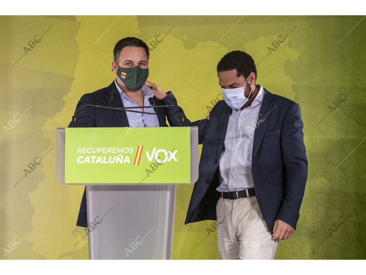 Santiago Abascal e Ignacio Garriga celebran los resultados de Vox en ...