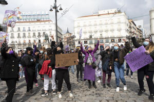 M, concentración feminista en la Puerta del Sol y Lavapiés