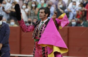 Corrida de toros de la Feria de San Miguel, celebrada en La Maestranza, para los...
