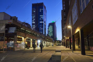 Este complejo construido en los años 70 y zona financiera de rascacielos está...