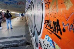 Pasadizo de la estación de metro Retiro