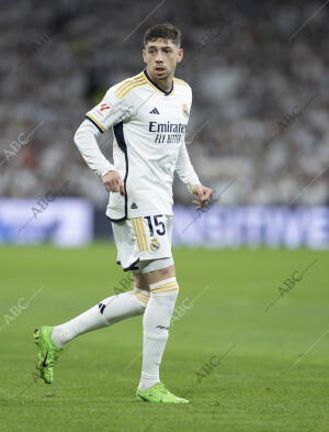 Partido de Liga disputado en el estadio Santiago Bernabéu entre el Real Madrid y...