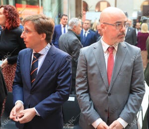 Acto de celebración del Día de la Constitución en la sede de la CAM presidido...