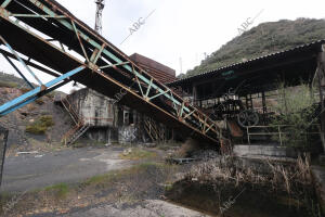 Reportaje sobre la situación económica de futuro en la comarca de Laciana,...