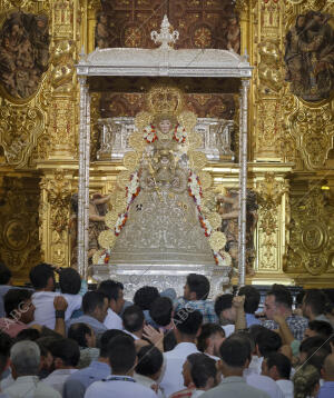 Rosario y procesión de la Virgen del Rocío
