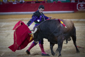 Morante de la Puebla, de nazareno y azabache